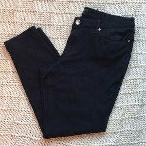 Nine West black skinny pants